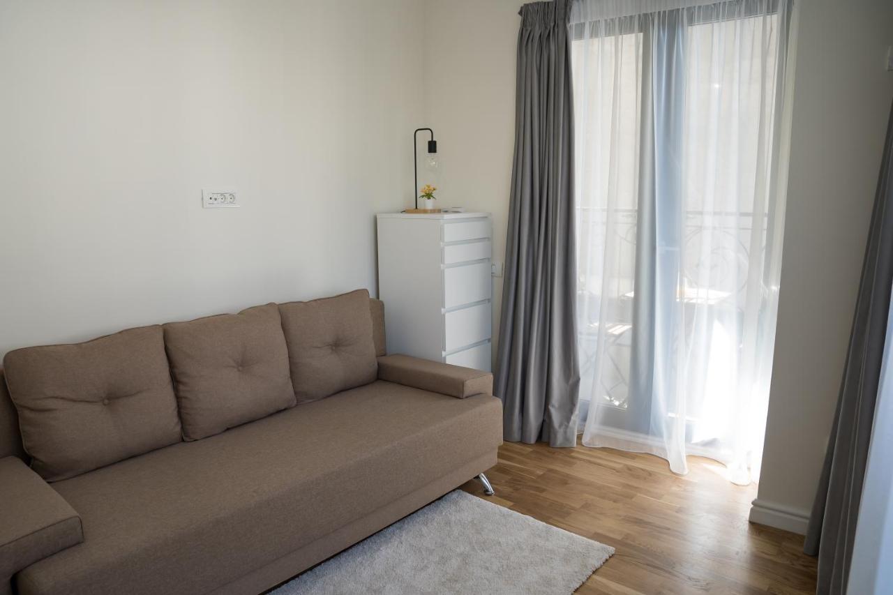 Azaleea Apartments Бухарест Экстерьер фото